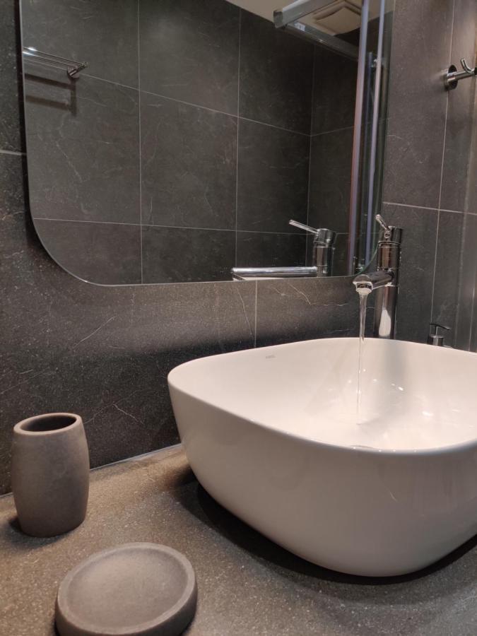 Mare Monte Luxury Apartments 3 Néa Skióni Eksteriør bilde