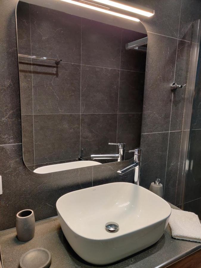 Mare Monte Luxury Apartments 3 Néa Skióni Eksteriør bilde
